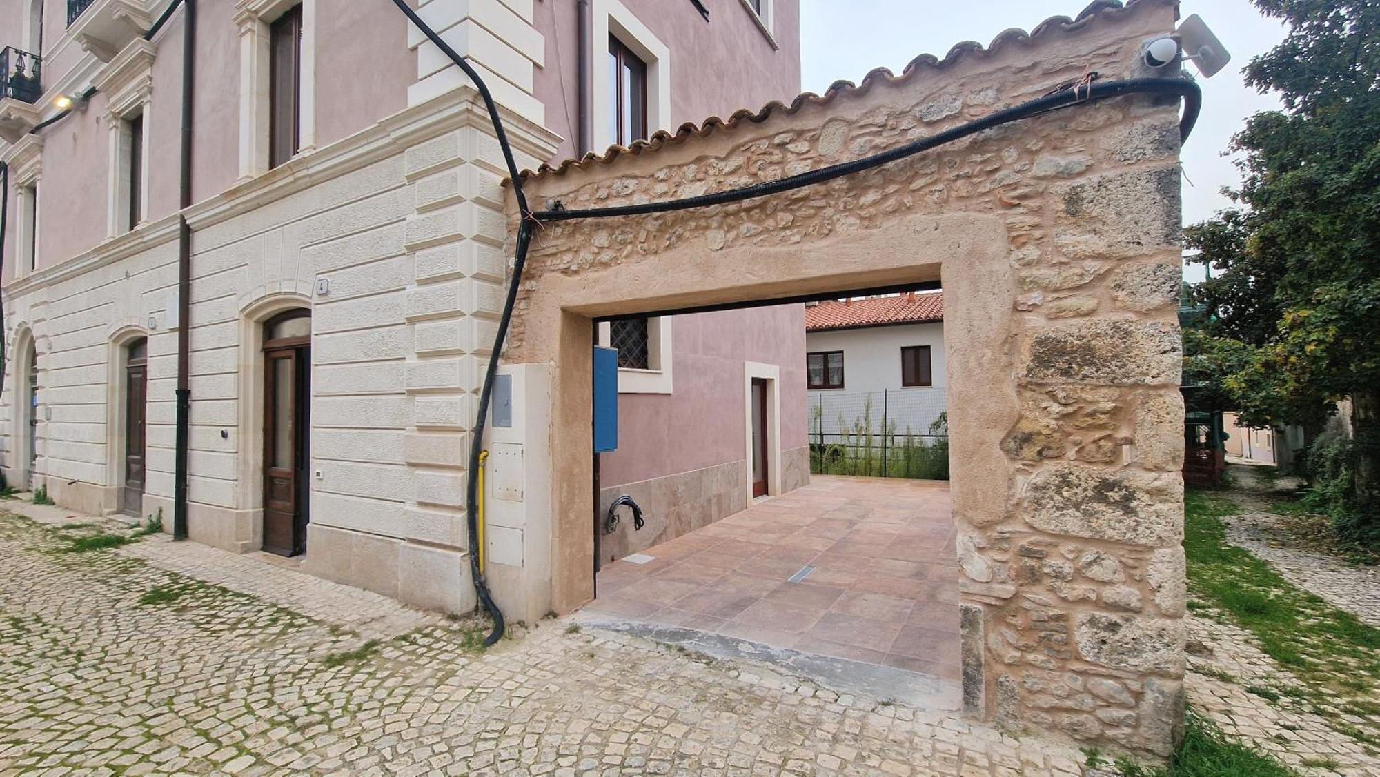 Villa Dimora Adelfina - L'Aquila Centro Exterior foto